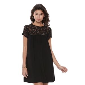 NWoT Speechless Illusion Lace Yoke Shift Dress